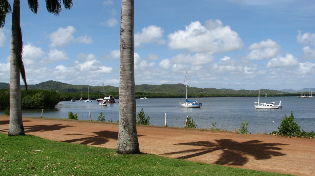 A town at the mouth of the Endeavor River