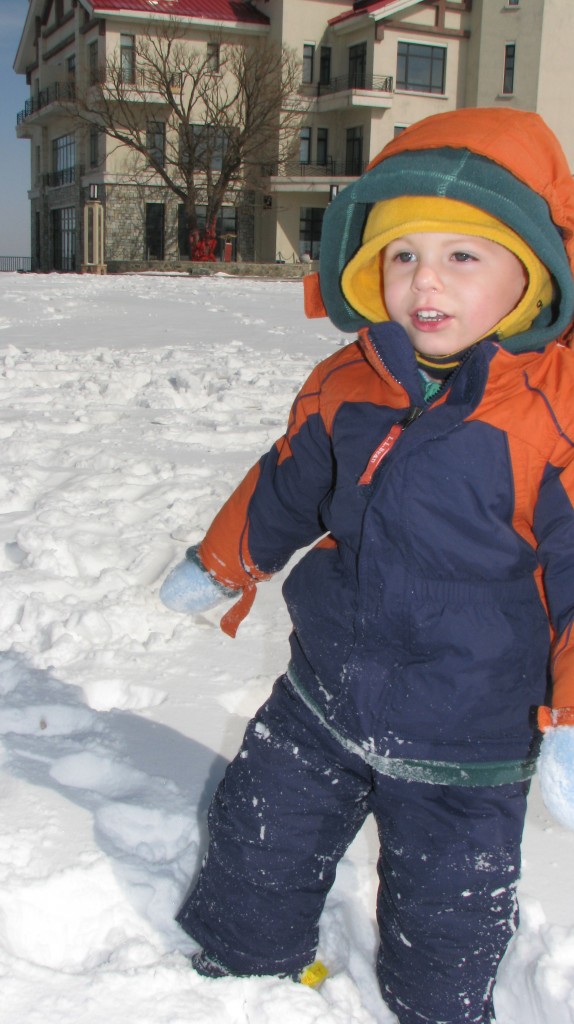 Toddlers can become sunburned in the snow