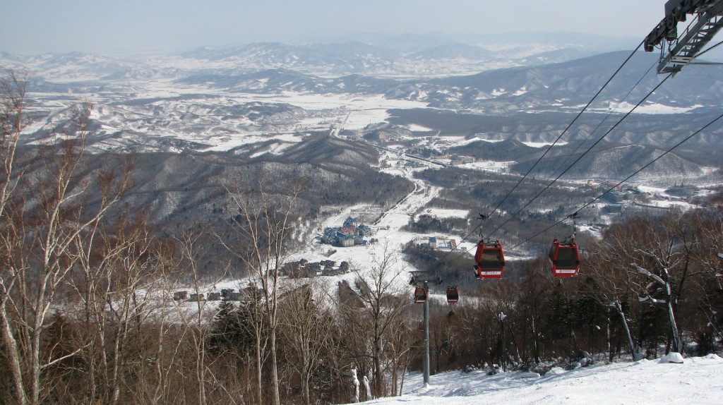The view of Club Med Yabuli from the top of Sun Mountain