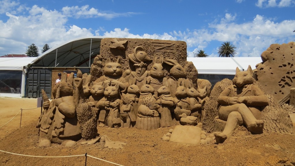 Peter Rabbit sand scupture at Storyland