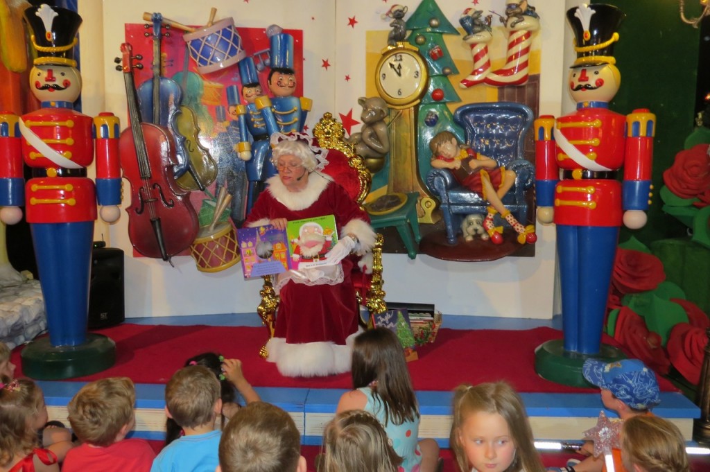 Story-telling with Mrs Claus