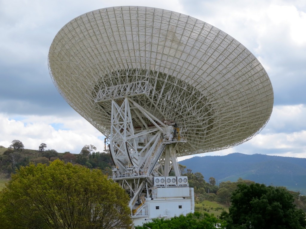 The Deep Space Communications Centre